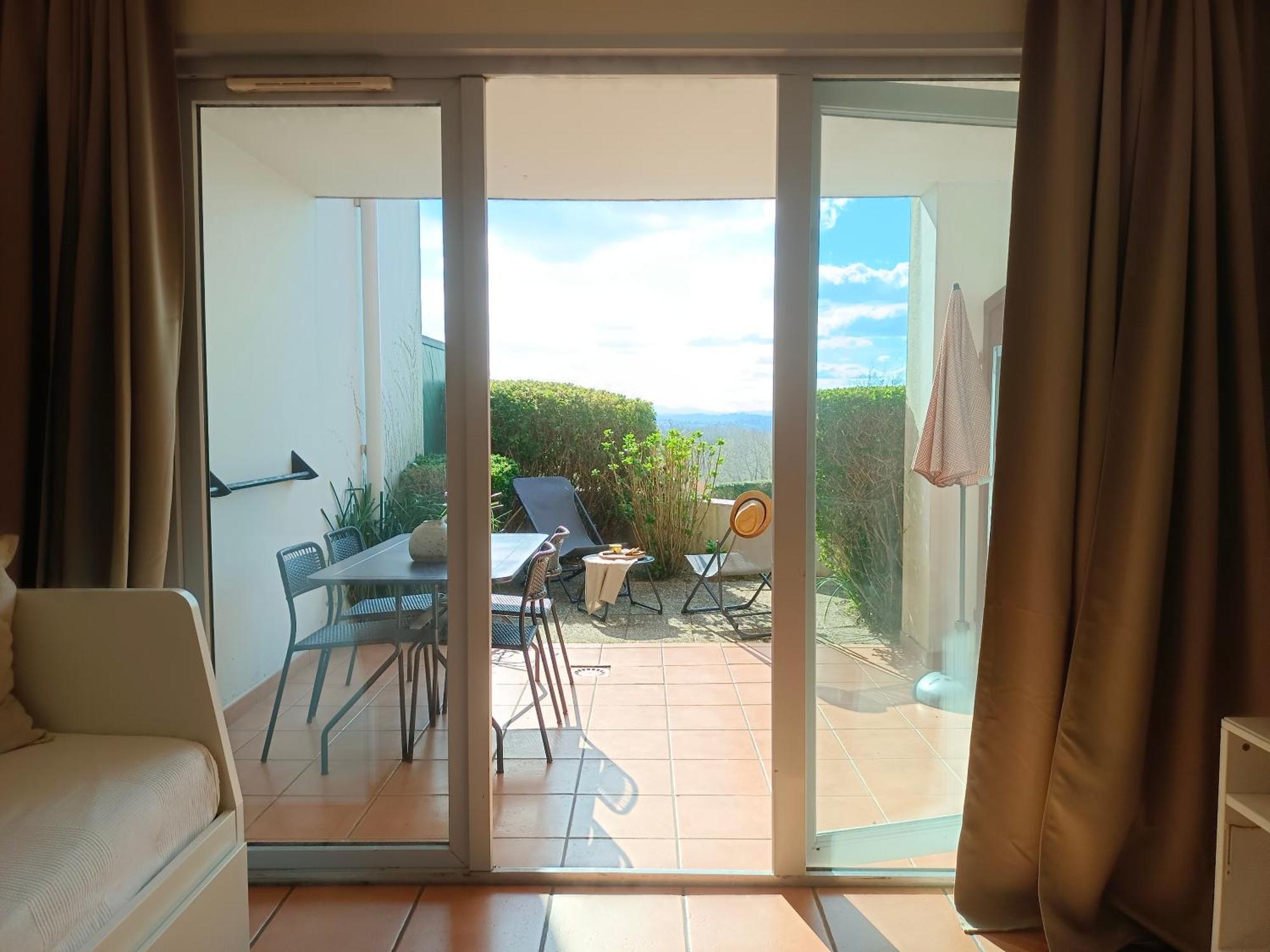 Apartament T1 Bis Avec Piscine Vue Golf Et Montagnes Arcangues Zewnętrze zdjęcie